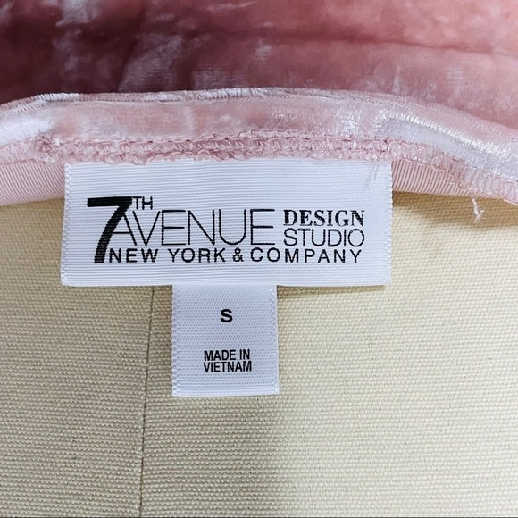 New York & Company- 7th Avenue Velvet Top - Picture 7 of 7